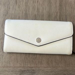 Michael Kors Greenwich Color-Block Envelope Carryall Wallet (White/Navy)